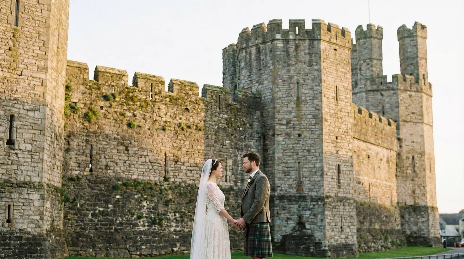 Example image: a couple, Caernarfon