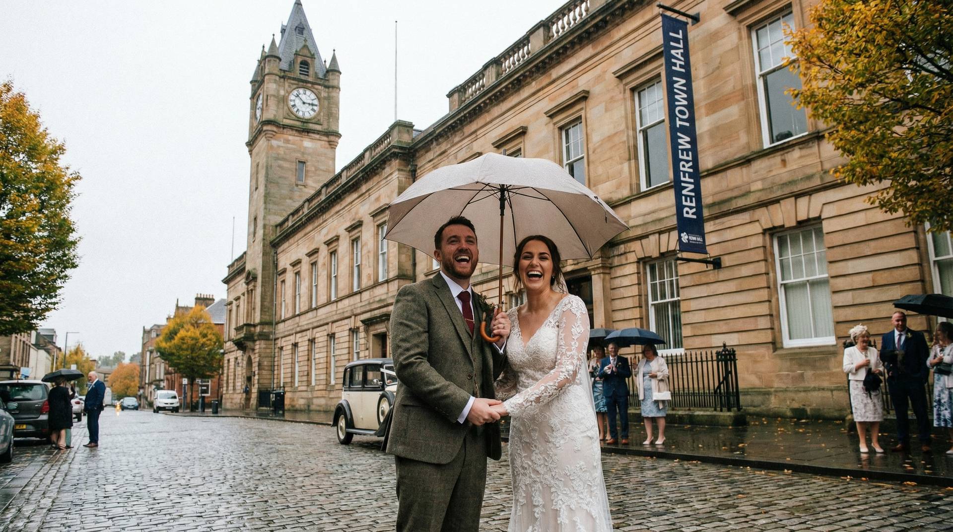 Wedding photography in Renfrew