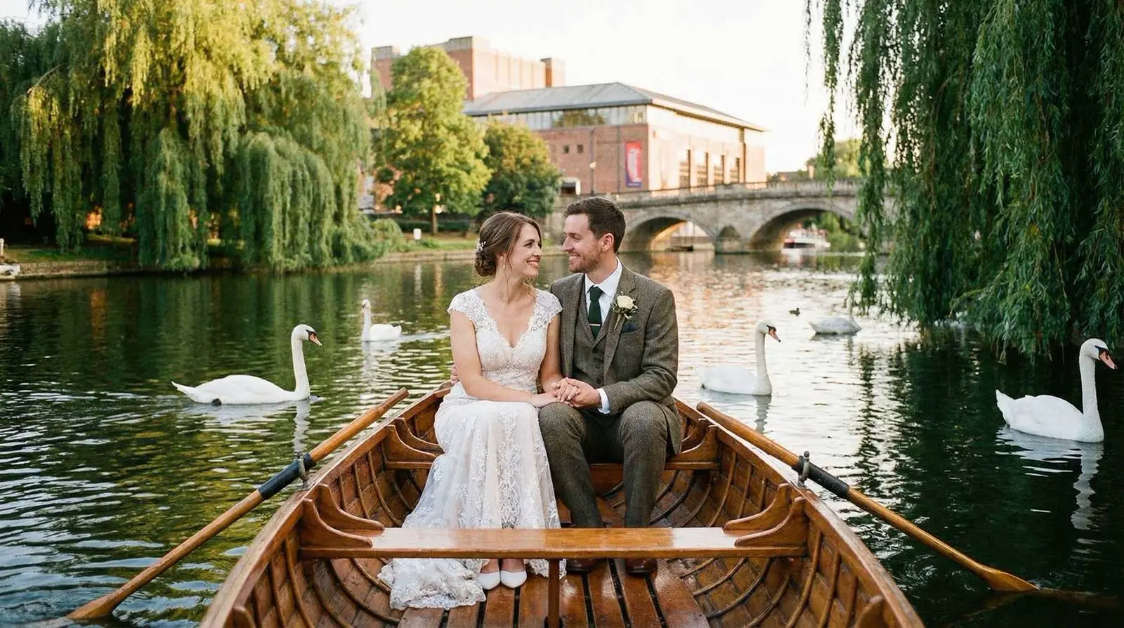 Example image: a couple, Stratford-upon-Avon